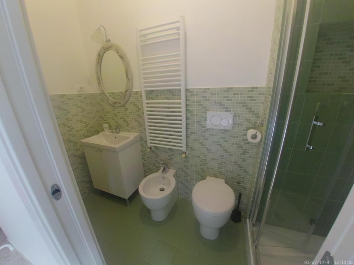 B&B Due Sorelle Sirolo Bagian luar foto