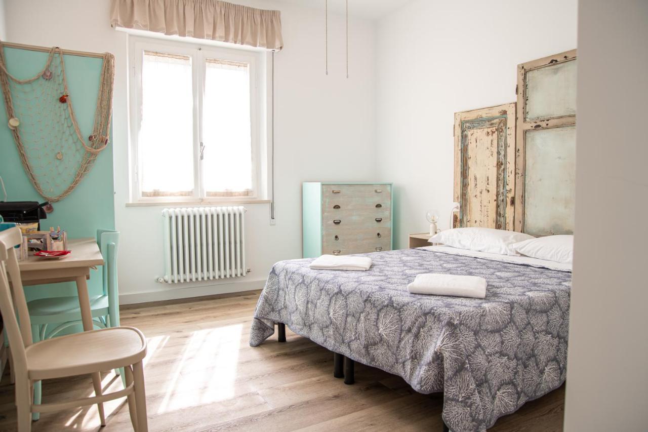 B&B Due Sorelle Sirolo Bagian luar foto